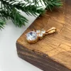 Золота підвіска з фіанітом
